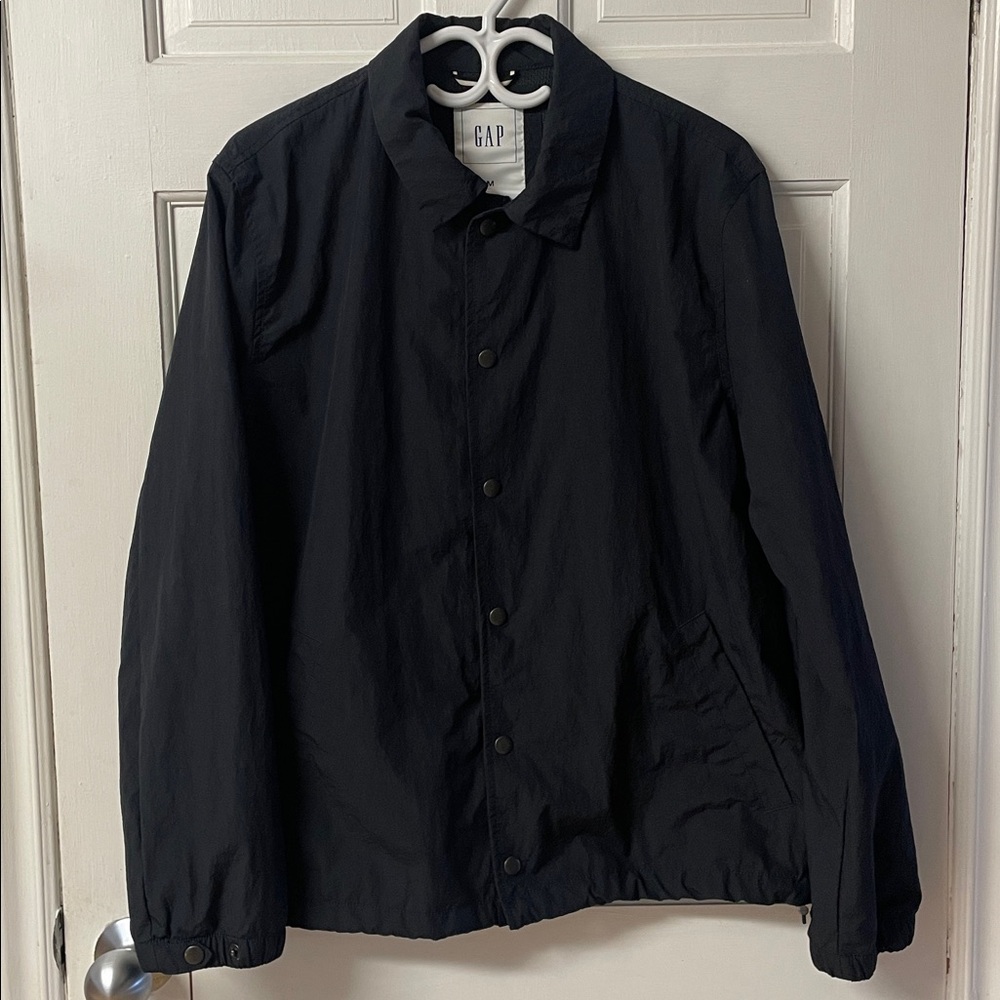 Gap nylon coaches snap front light fall black jacket men’s size medium